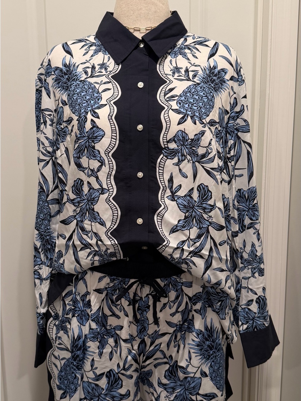 Womens Blue Floral Button-Down Shirt - Navy Trim